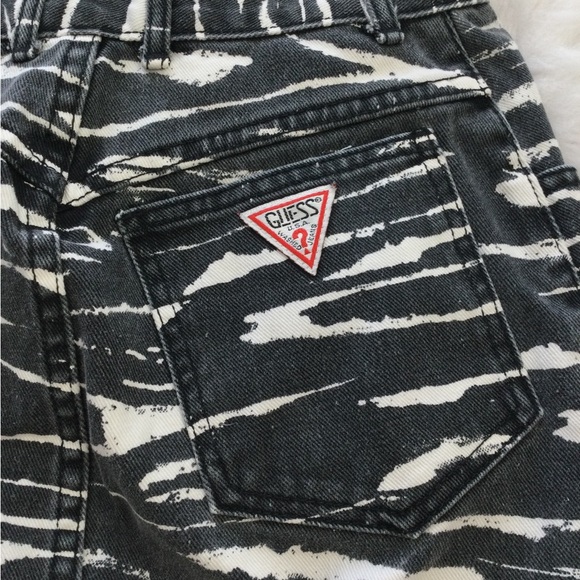 Vintage Guess Jeans Skirt MADE IN USA Georges Marciano - Picture 4 of 9